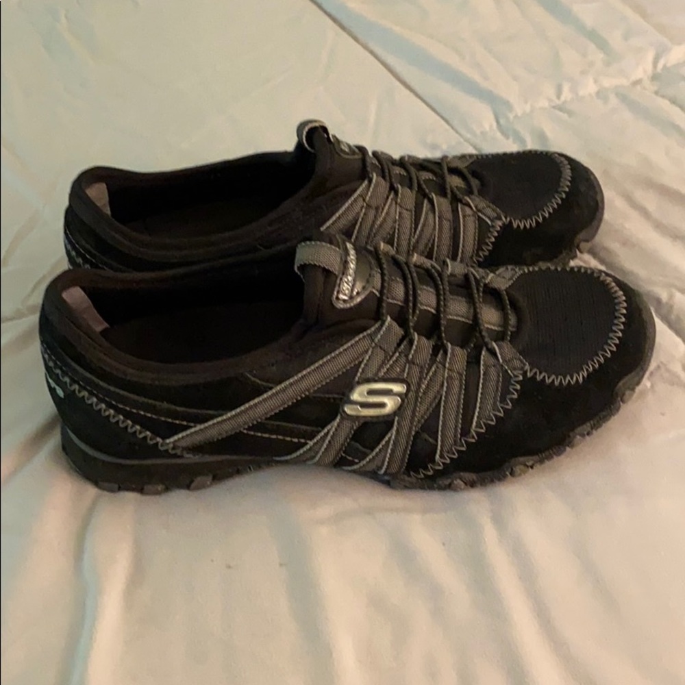 Sketchers casual shoe